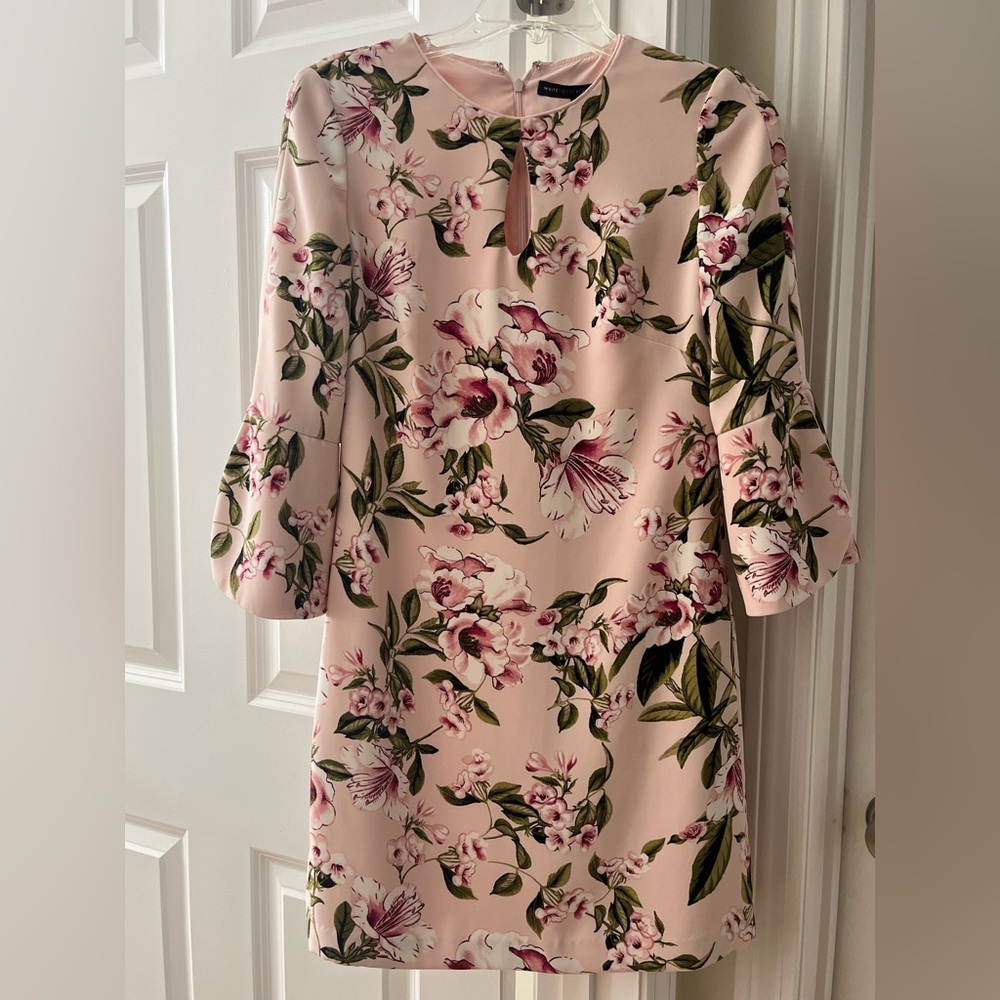 White House Black Market Petal Sleeve Shift Dress